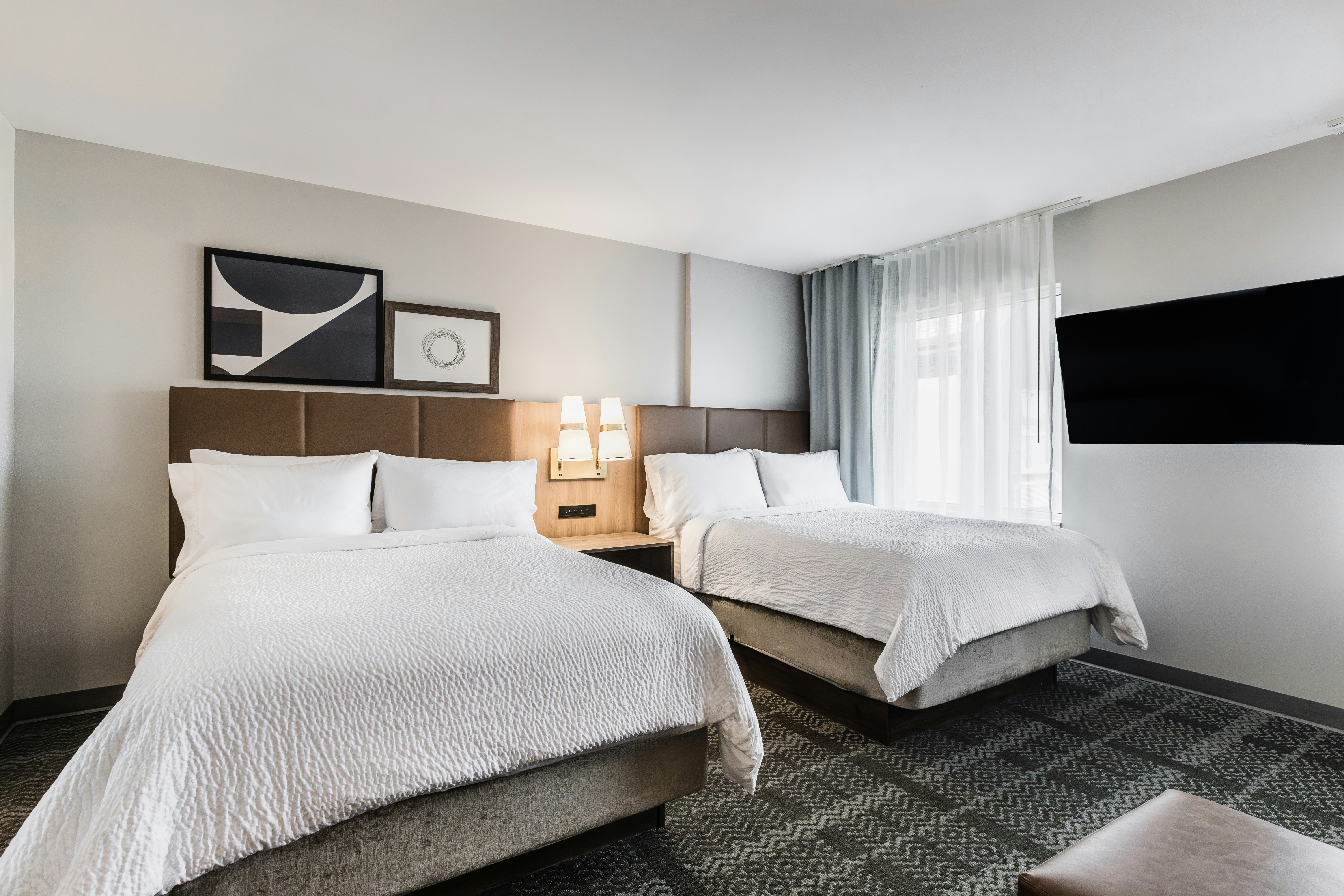 Staybridge Suites Dawson Creek by IHG 17/50