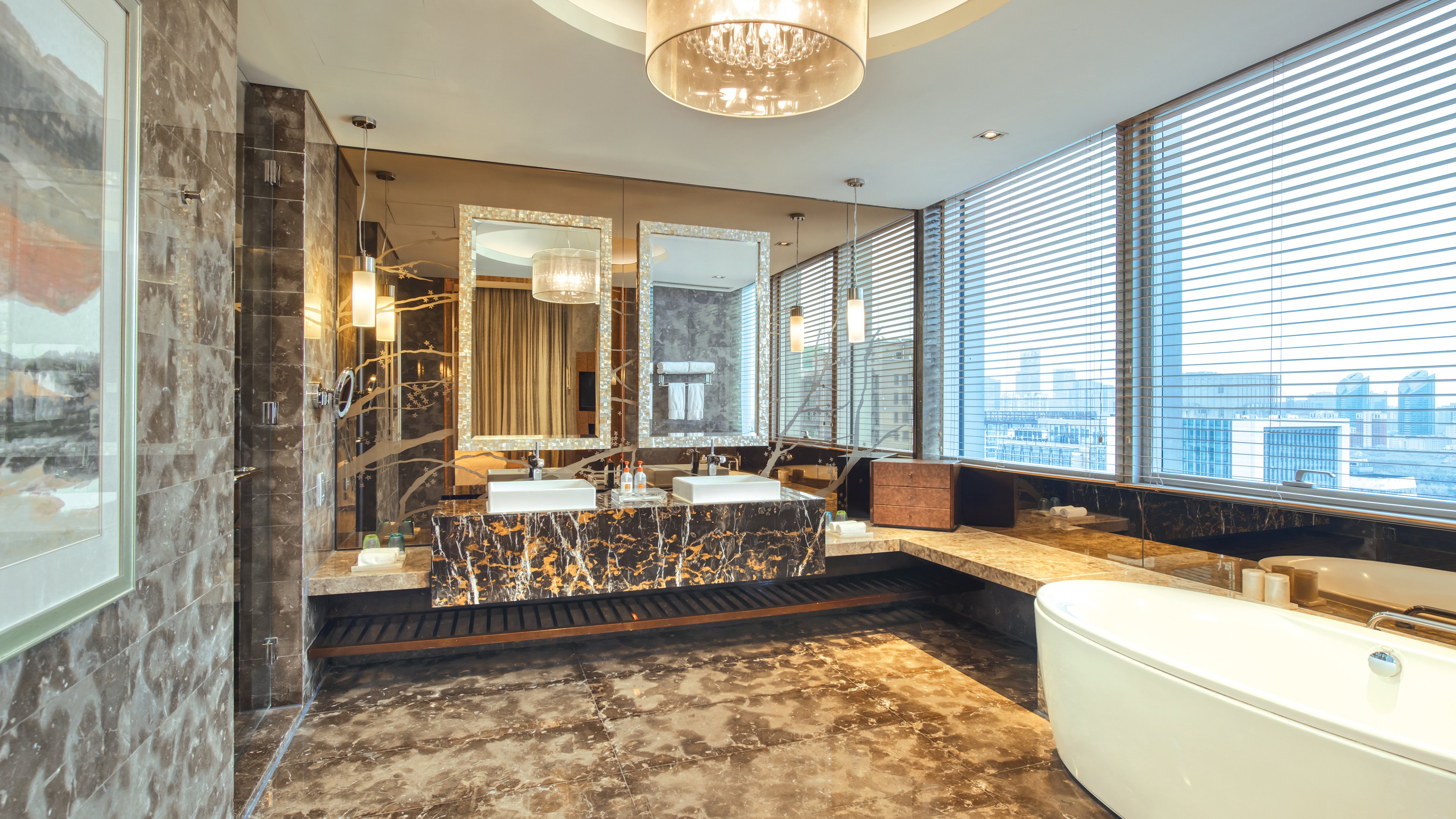 Crowne Plaza Chaoyang U Town 25/50