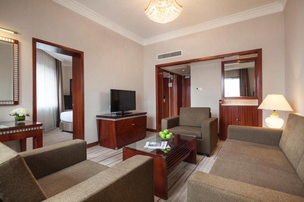 Jianguo Hotel Shanghai 42/56