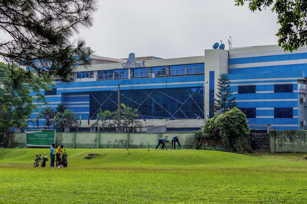 Golfview Hotel and Suites 56/63