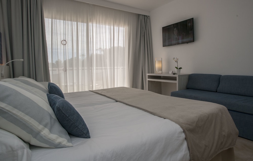 Hotel Tora 37/69