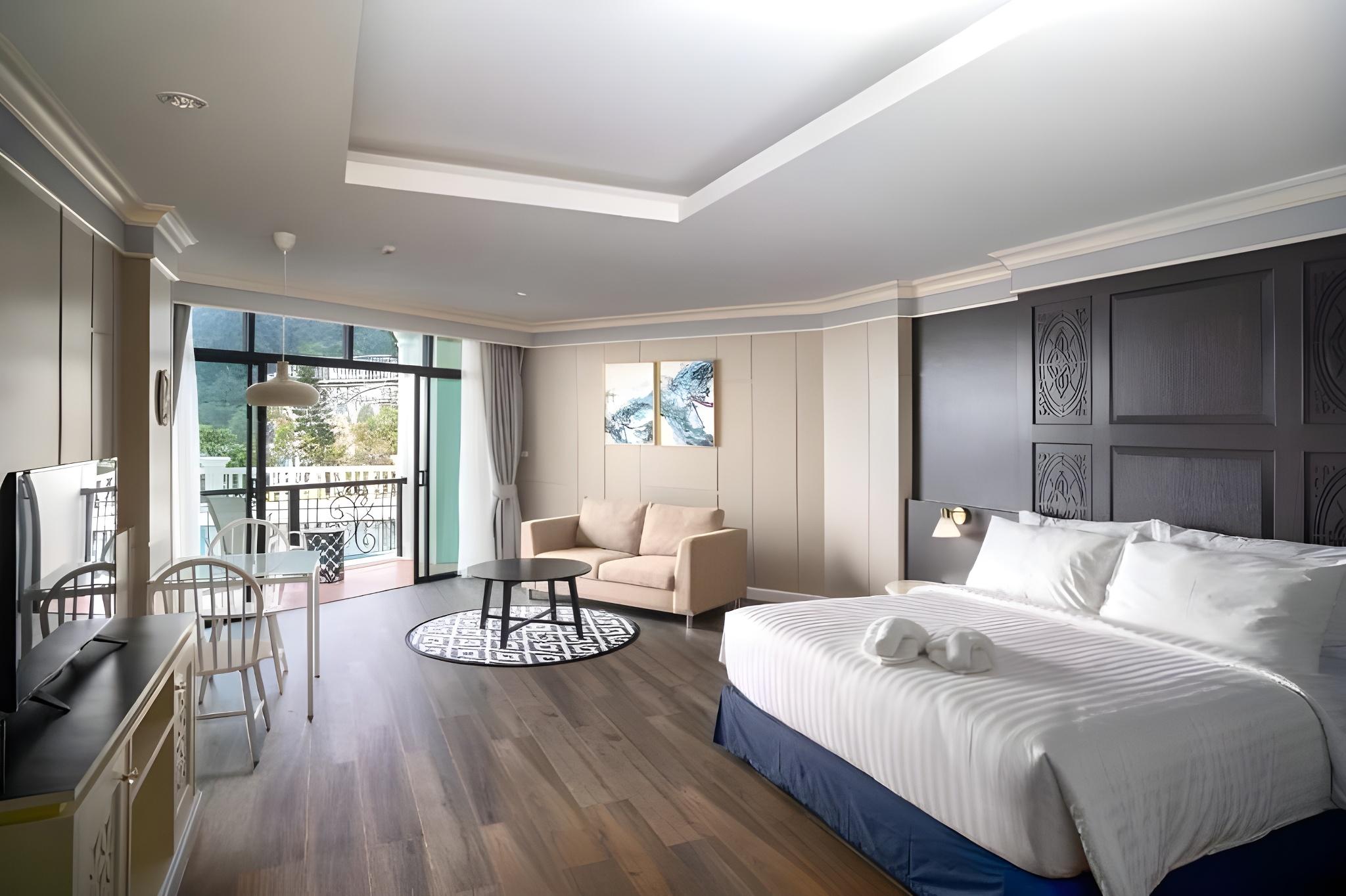 Room, Single Bed, Pool Access