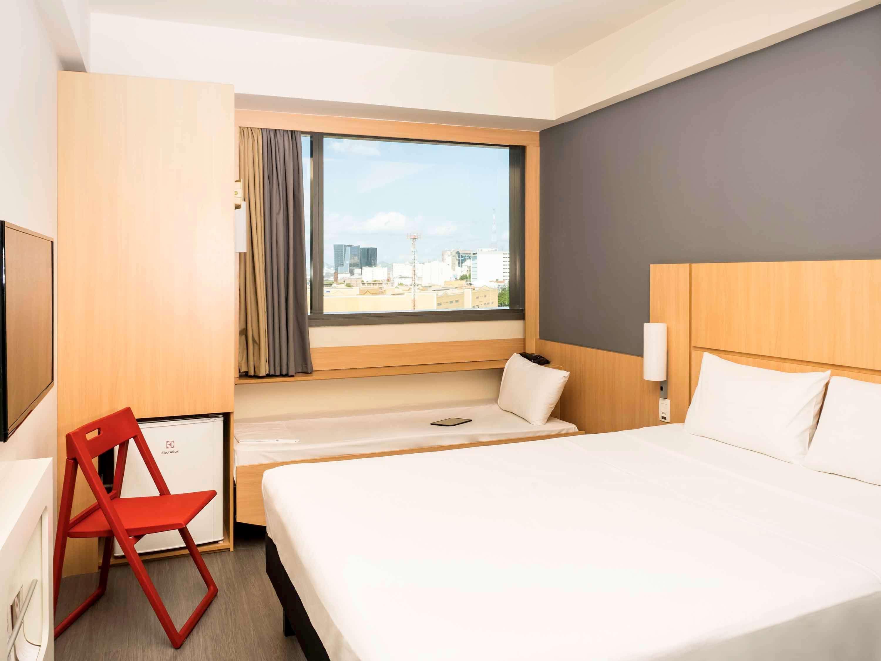 STANDARD, DOUBLE BED, WITH CHILD EXTRA BED