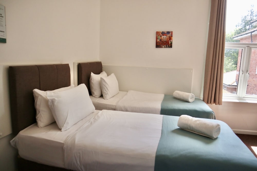 City Lodge Guest House 23/51