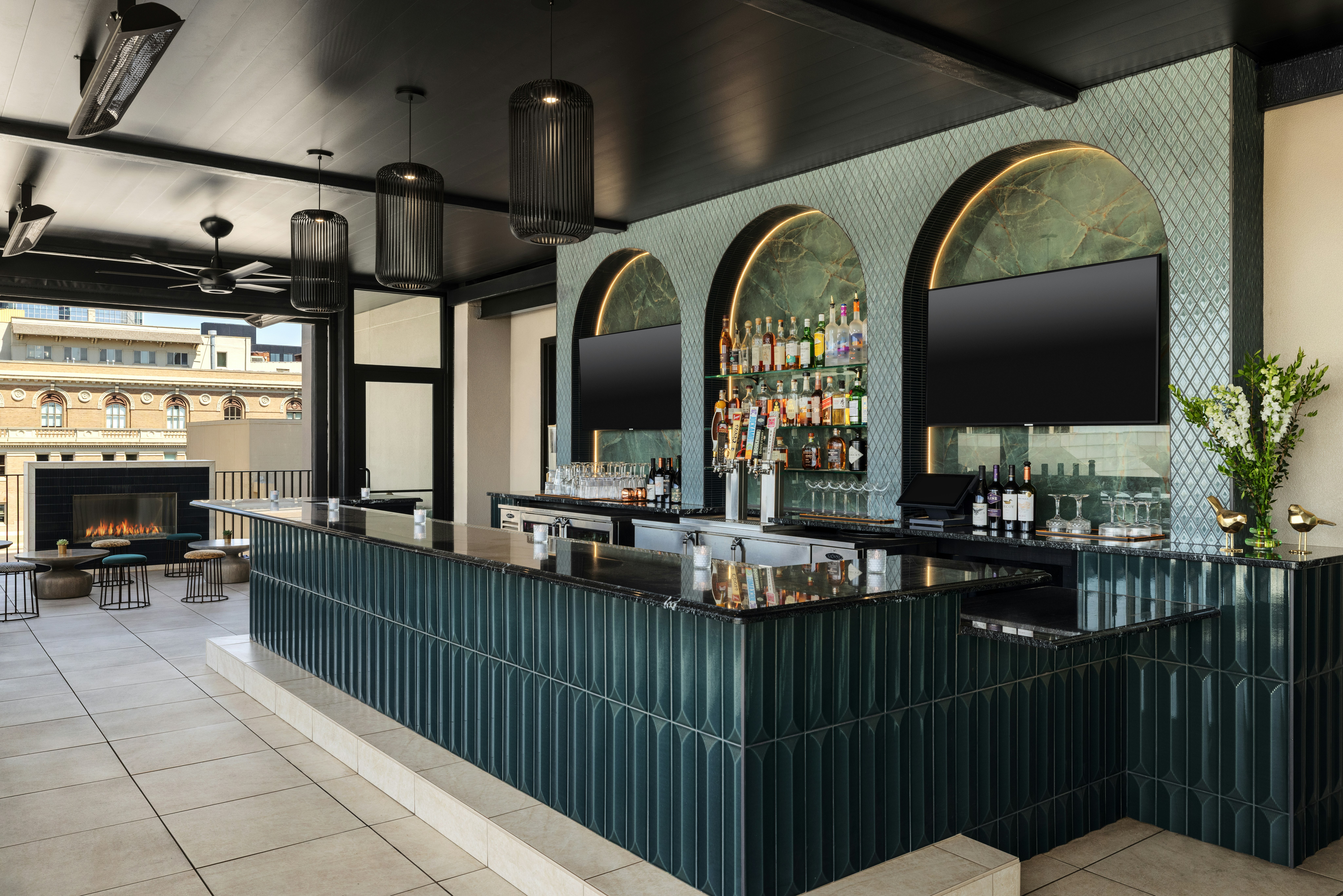 The Peregrine Omaha Downtown Curio Collection By Hilton 10/50