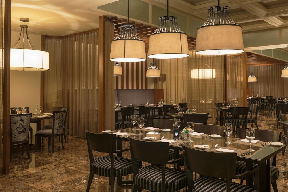 Le Meridien Bahrain City Centre 41/48