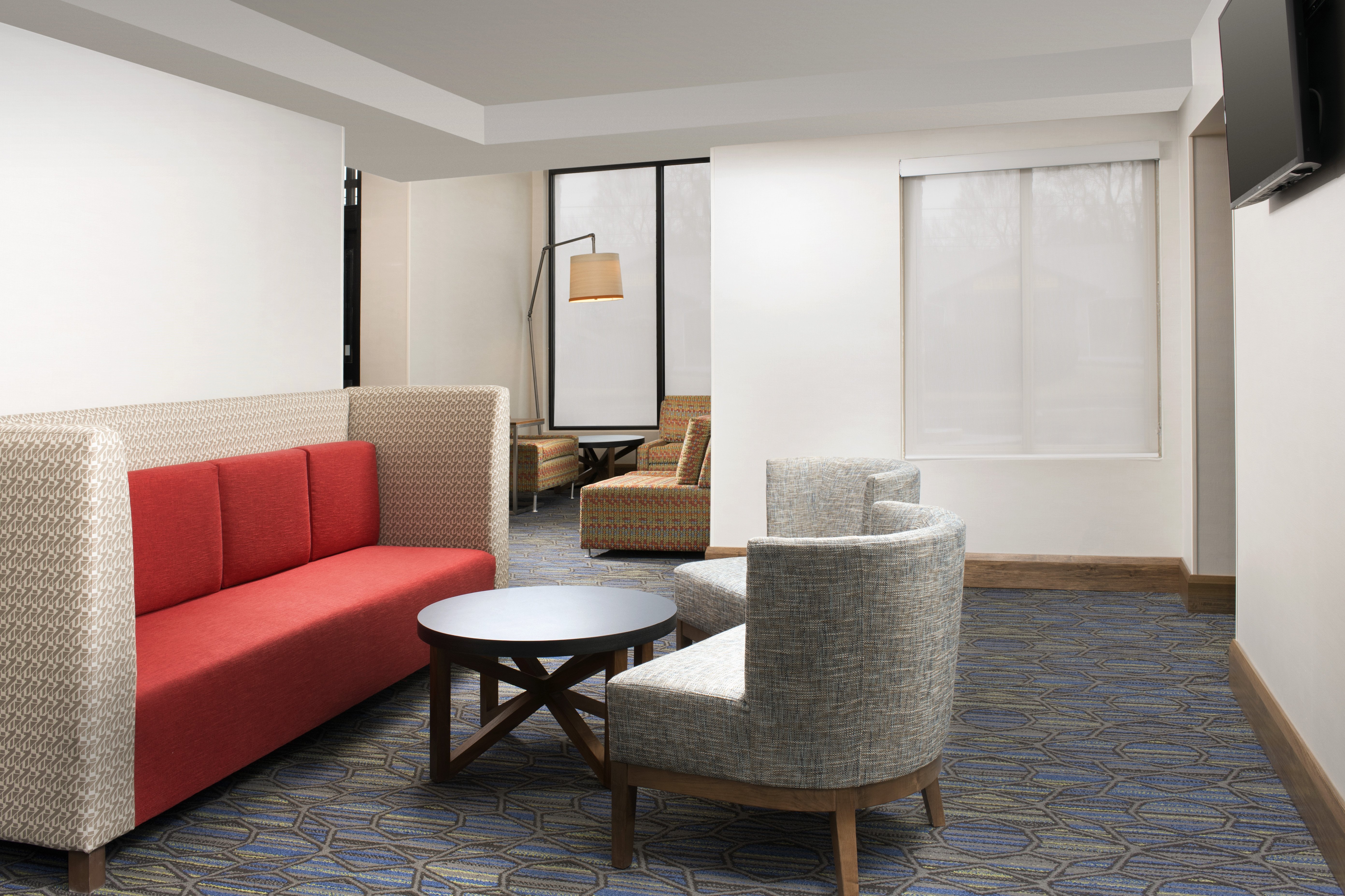 Holiday Inn Express Suites College Park University Area 9/15