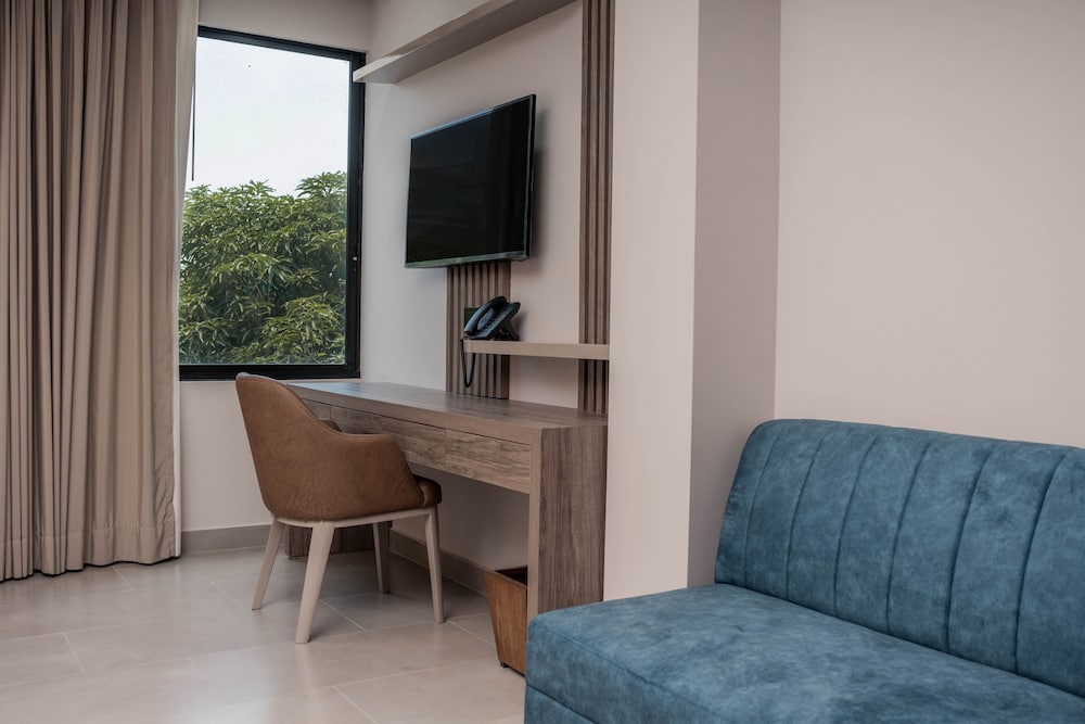Amari Living Suites 24/31