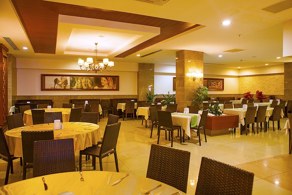 SIDE ALUNA HOTEL 37/50