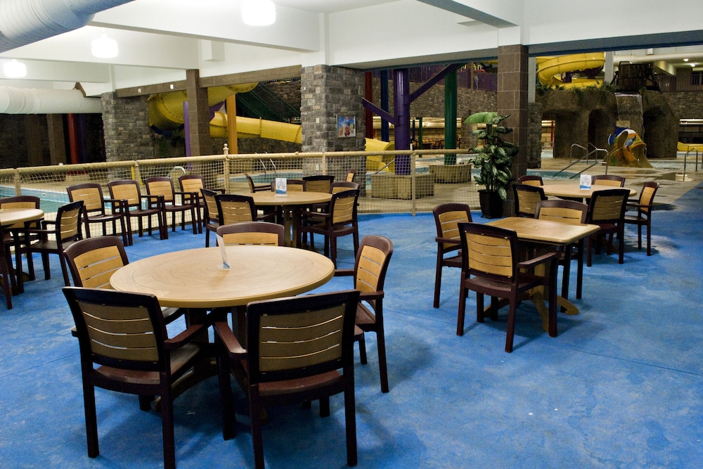 Branson Waterpark Hotel 38/53