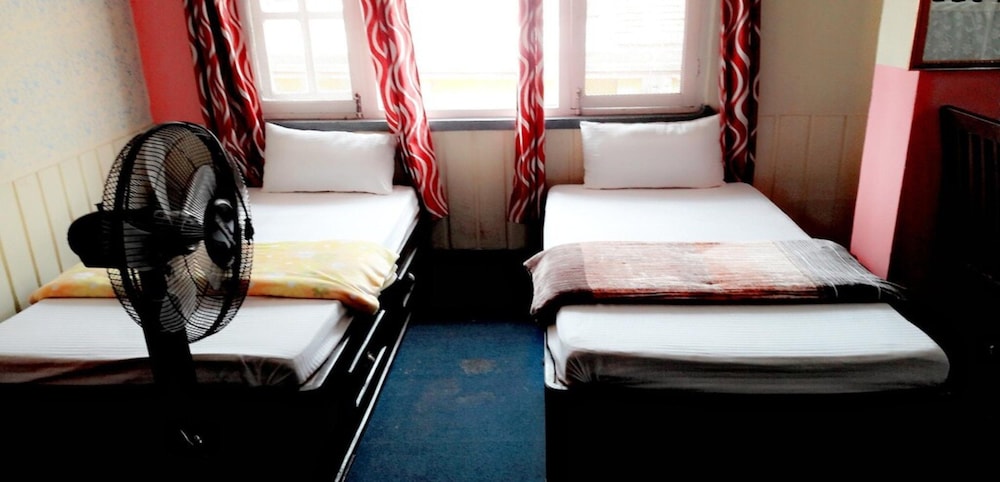 Hotel Ritu Mouria Pvt Ltd 13/35