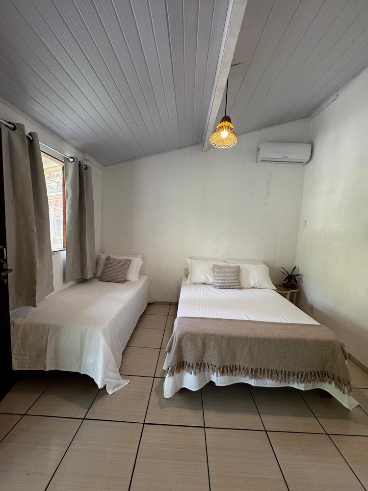 غرفة كلاسيكية ثلاثية بسرير مزدوج وسرير فردي، Pousada Arraial Dos Sonhos 3/10