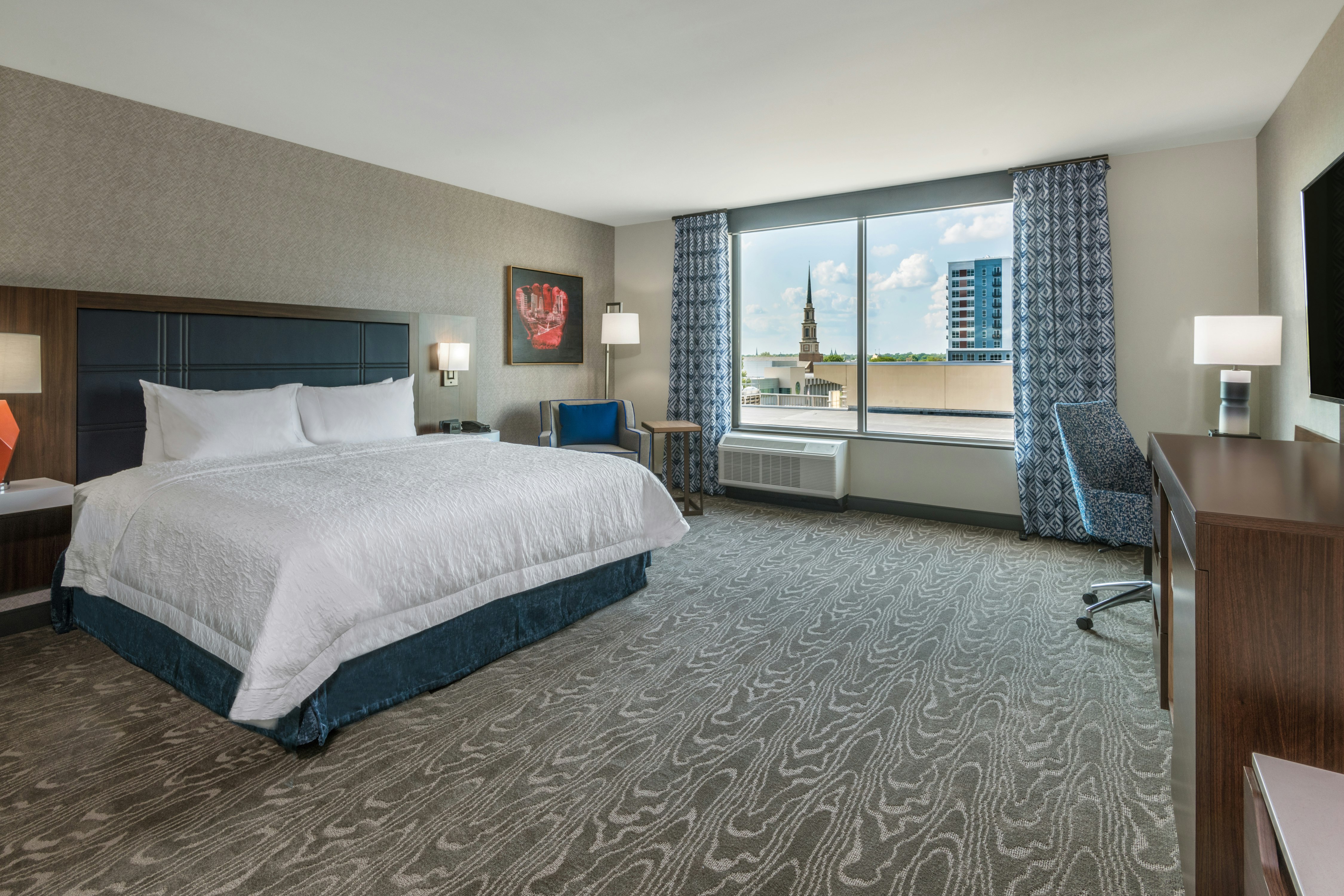 ROOM, KING BED, ACCESSIBLE