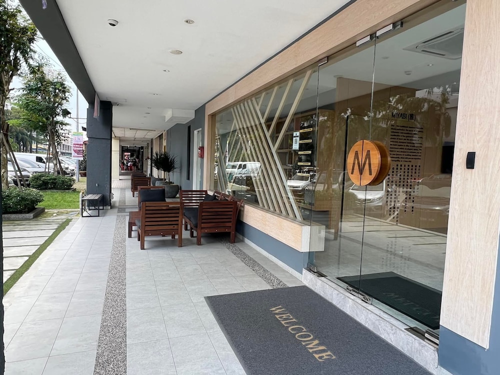MIYABI HOTEL PERMAS 5/50