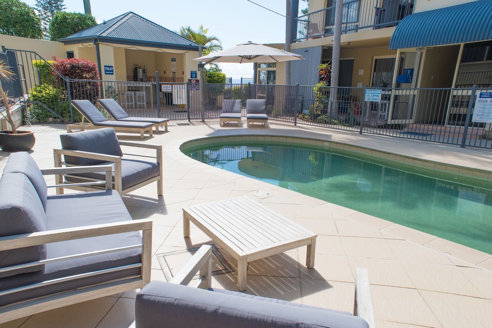 Beachside Holiday Apartments 48/49