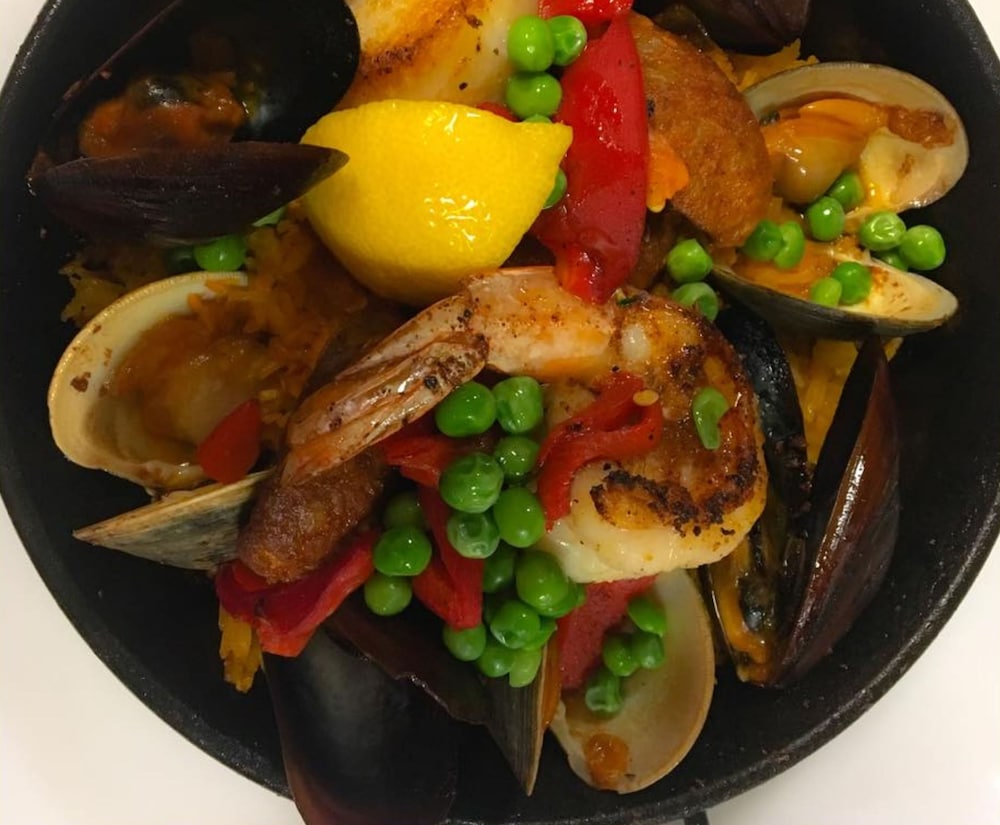 Camelot Restaurant Inn 23/50