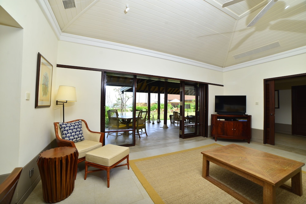 Cape Weligama 42/72