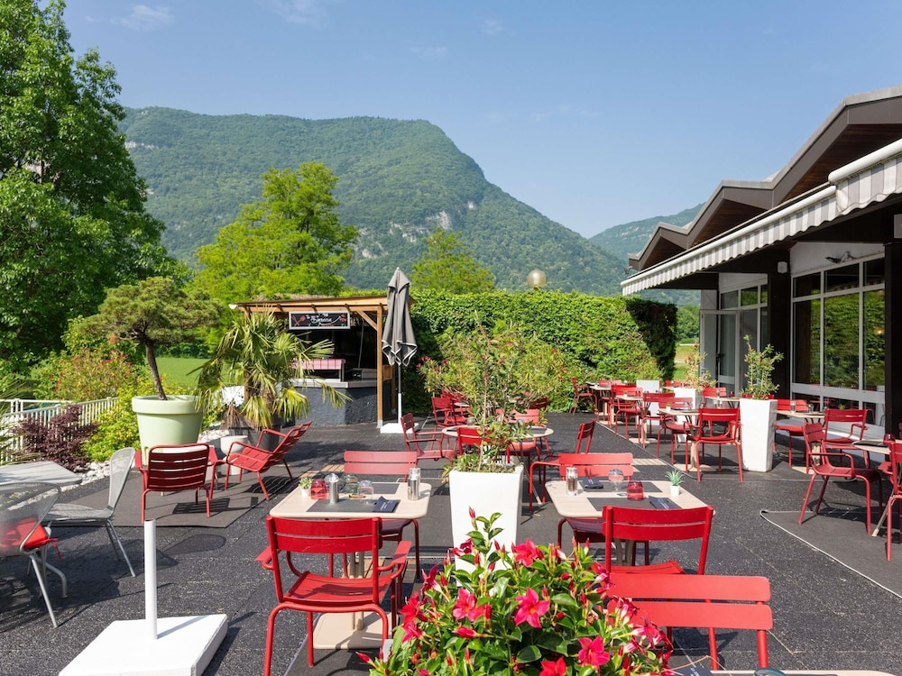 Novotel Grenoble Nord 72/78