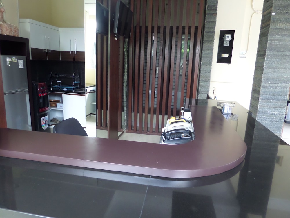 Griya Nendra Hotel 23/50