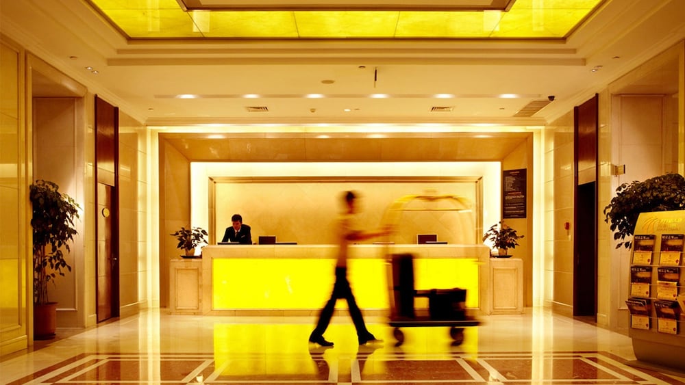 Shenyang Rich Gate Hotel 4/24
