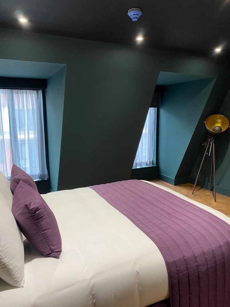 Duke Street Boutique Hotel 14/30