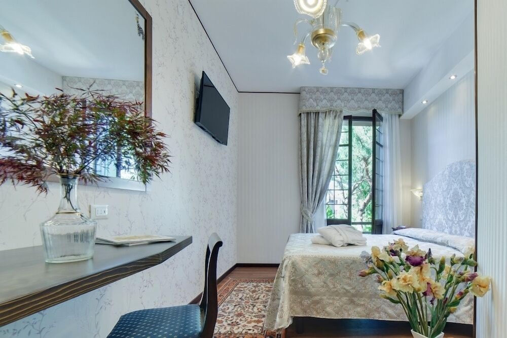 Hotel La Meridiana 8/65