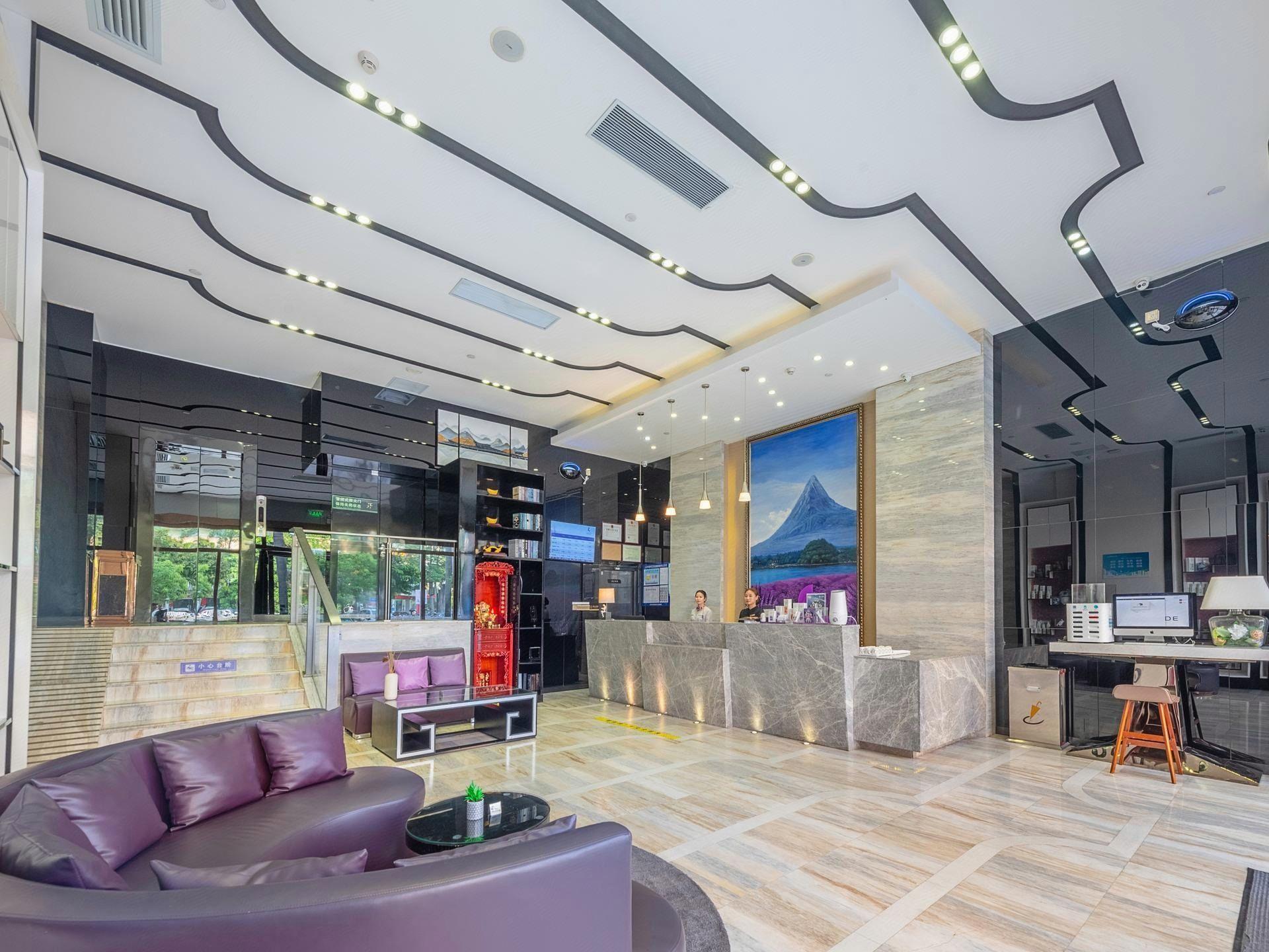 Shenzhen Qianhai Times City Branch of Lavande Hotel 77/88