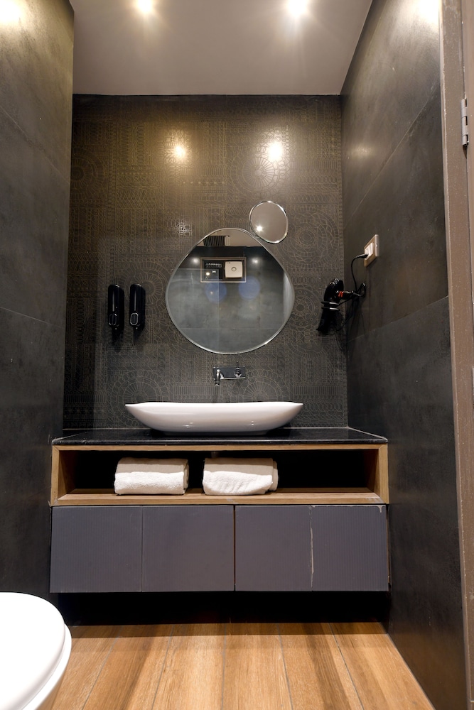 Aceotel Select Tulsi Vijay Nagar 44/44