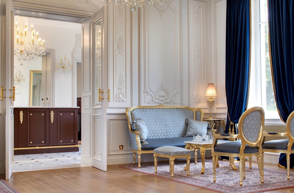 Hotel The OriginalsLe Chateau Alexandra Palace Golf Resort 36/48