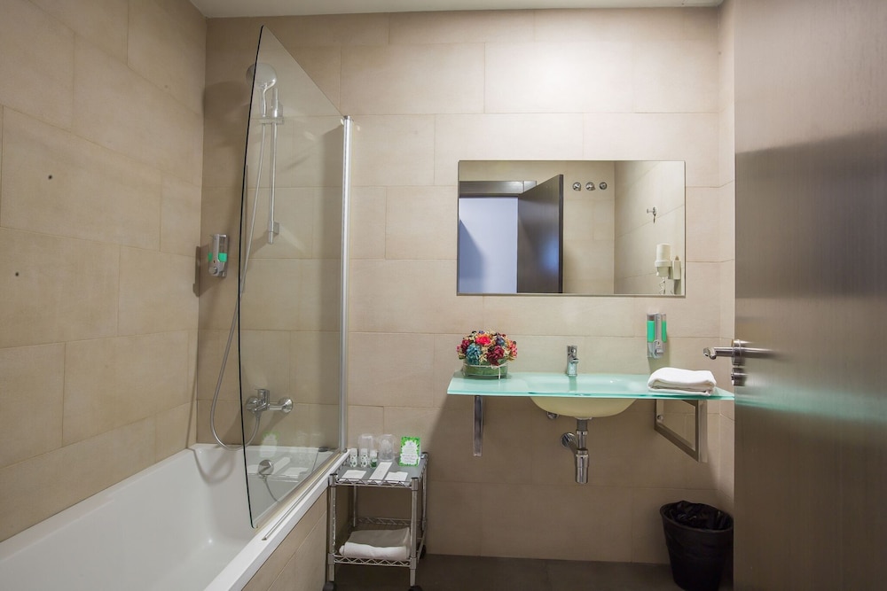 Hotel Venture Sant Cugat 18/52