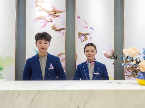 Lavande Hotel (Beijing Capital Airport Xiedao) 8/27