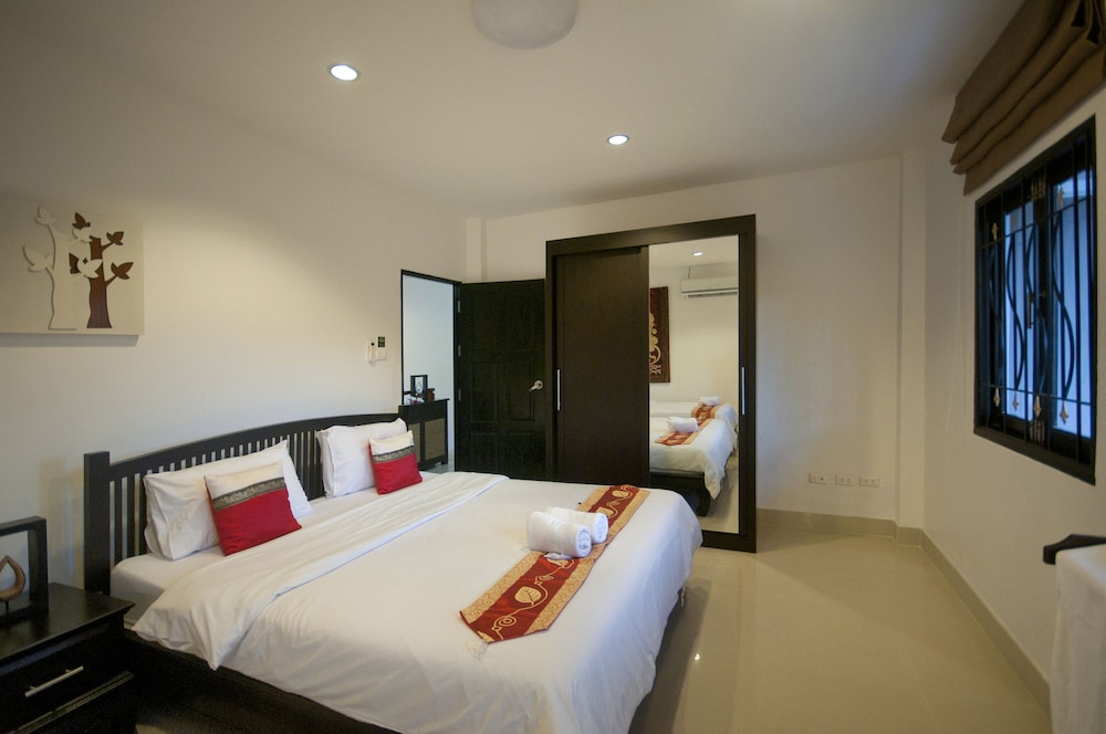 Baan Santhiya Krabi Villas 17/50