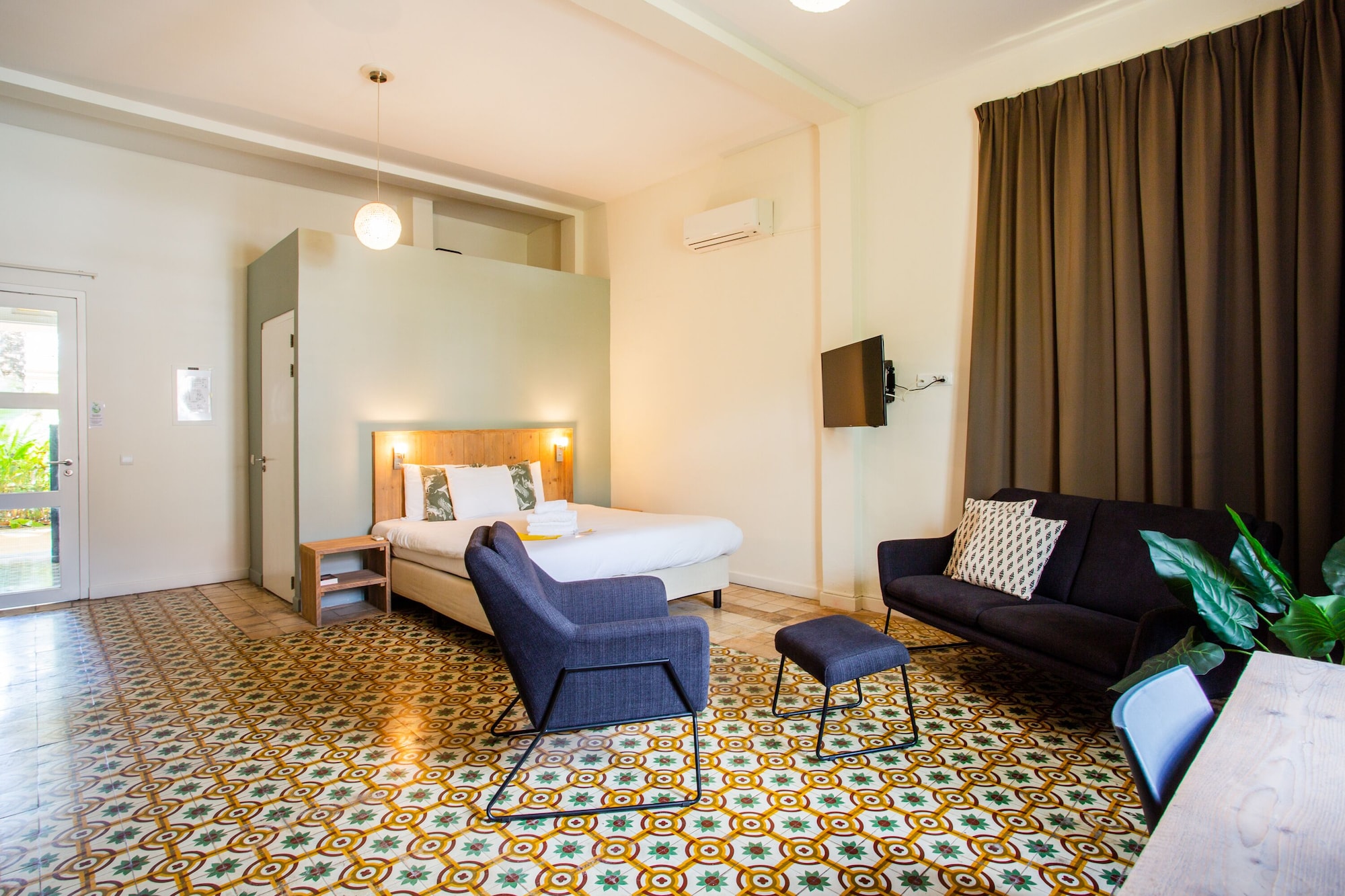 غرفة ديلوكس بسرير كينج، Boutique Hotel T Klooster 2/6