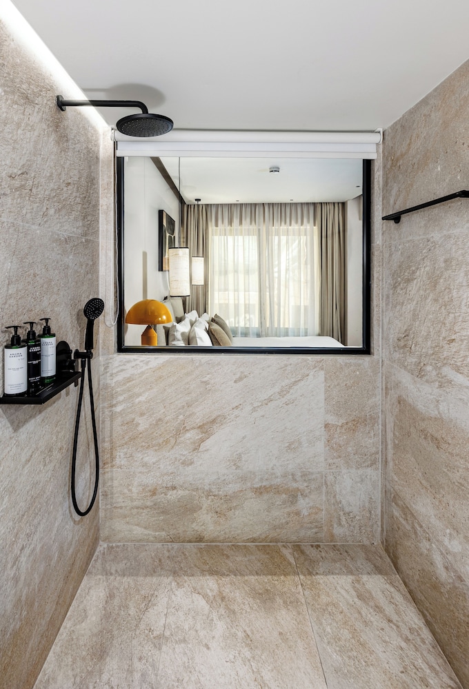 The Residence Aiolou Suites & SPA 8/50