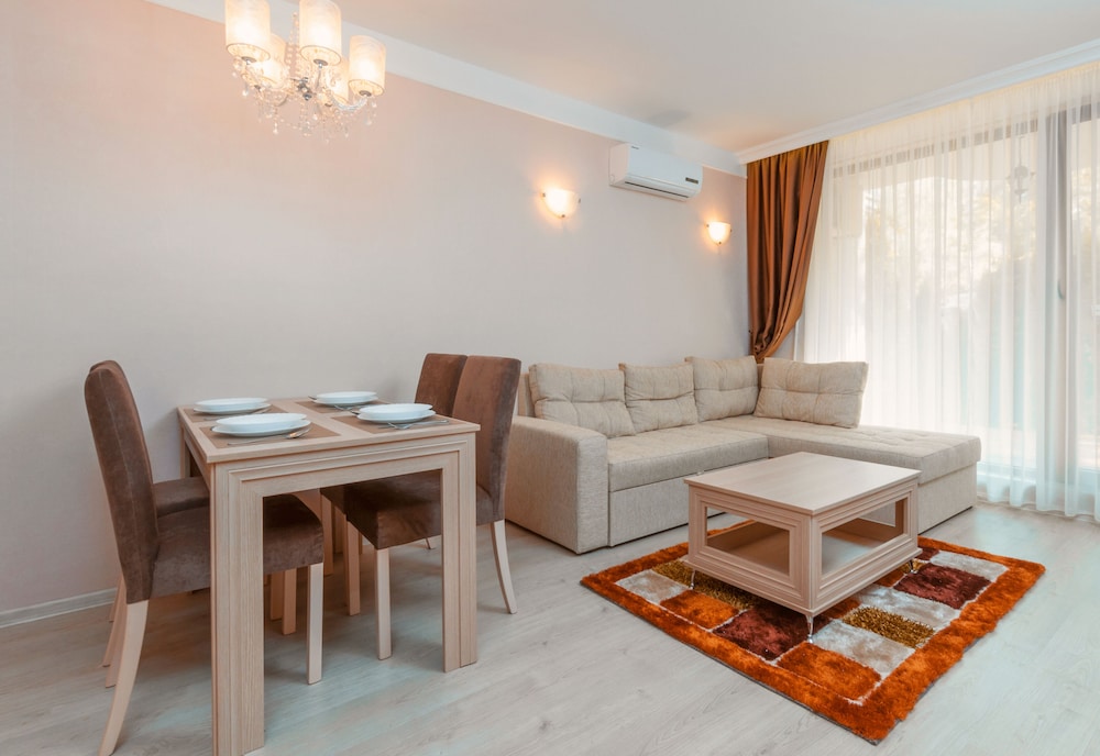 Harmony Suites 11, 12 Grand Resort 29/50