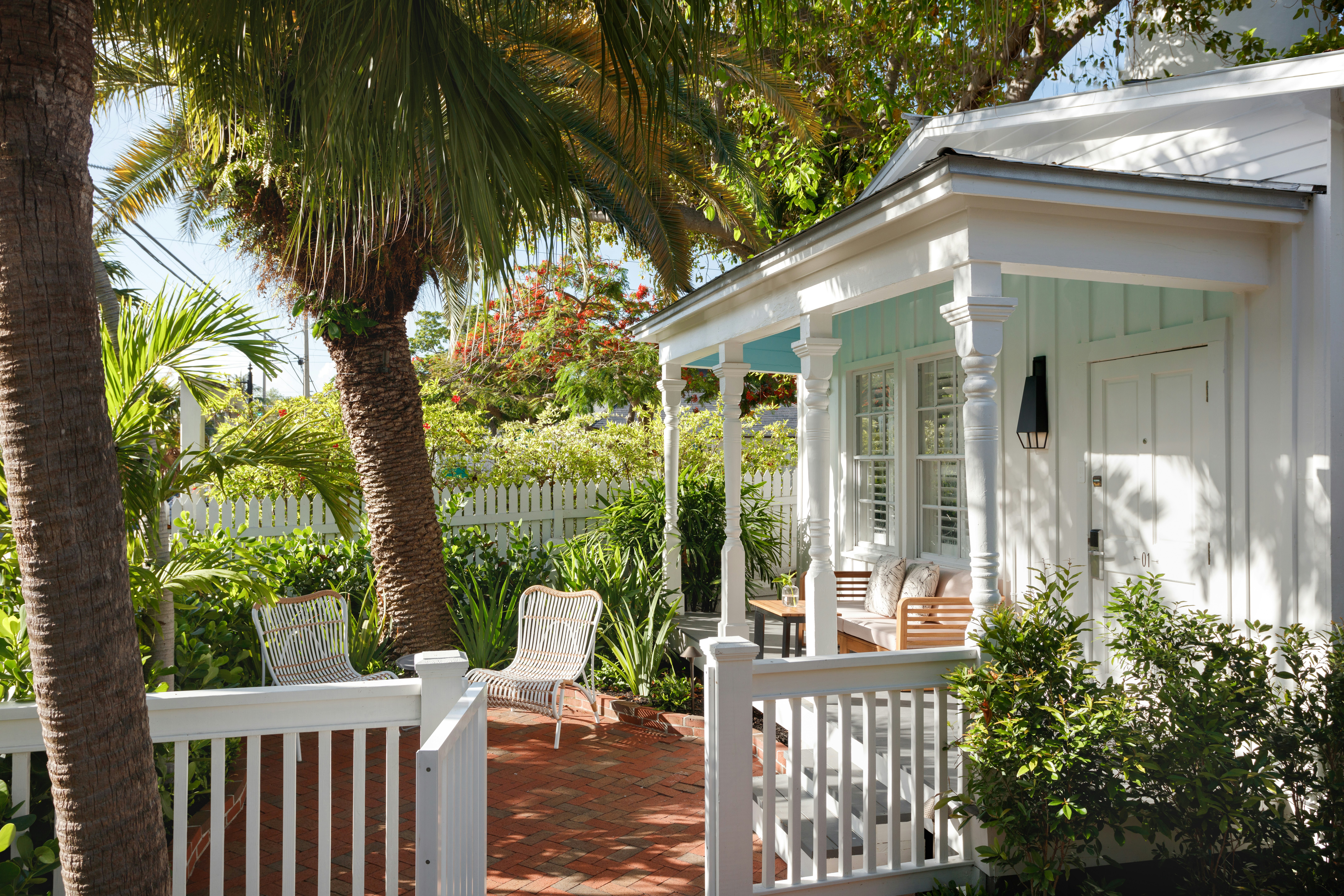 Lighthouse Hotel - Key West Historic Inns 55/59