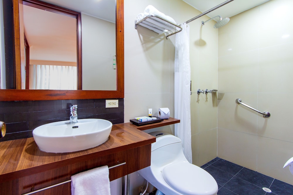 The Morgana Poblado Suites Hotel 50/50