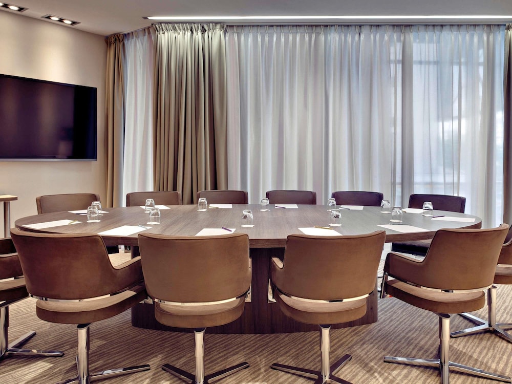 Mercure Clermont Ferrand Centre Jaude 39/50