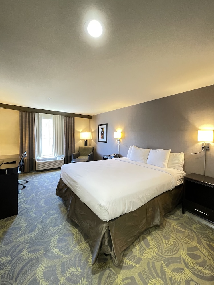 Country Inn & Suites By Radisson, San Carlos, CA 10/40