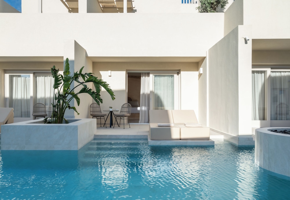 Heyday Luxury Suites 3/66