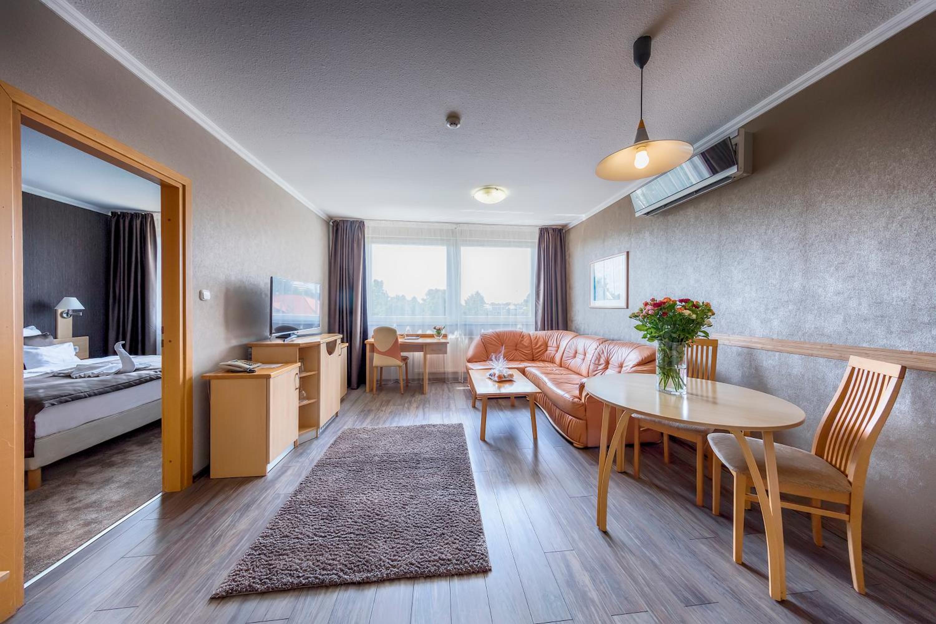 MENDAN MAGIC SPA & WELLNESS HOTEL 36/56