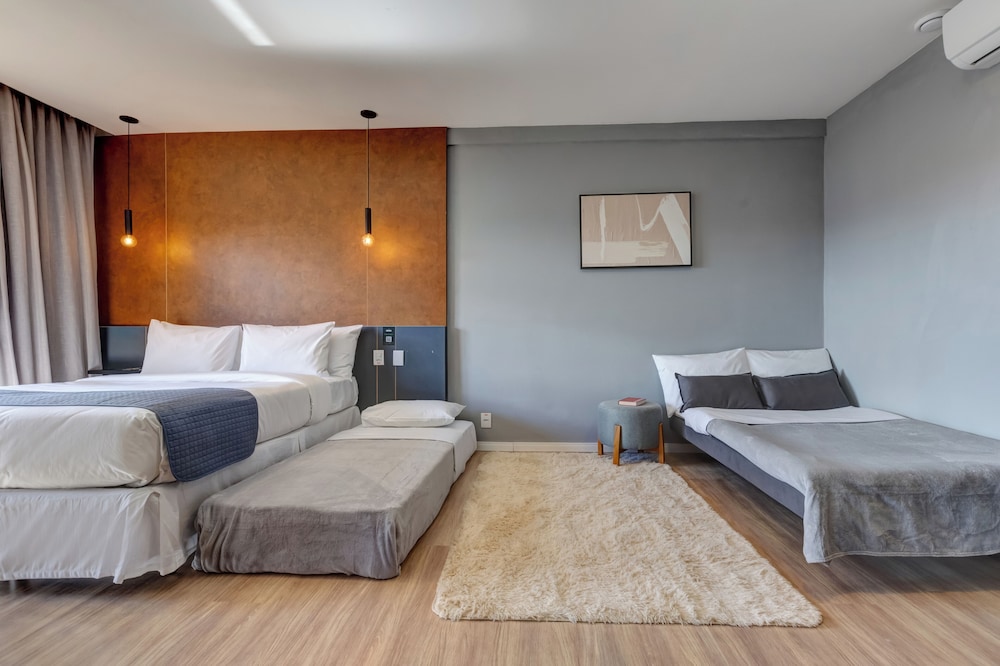 Gran Paradiso Resort 30/85