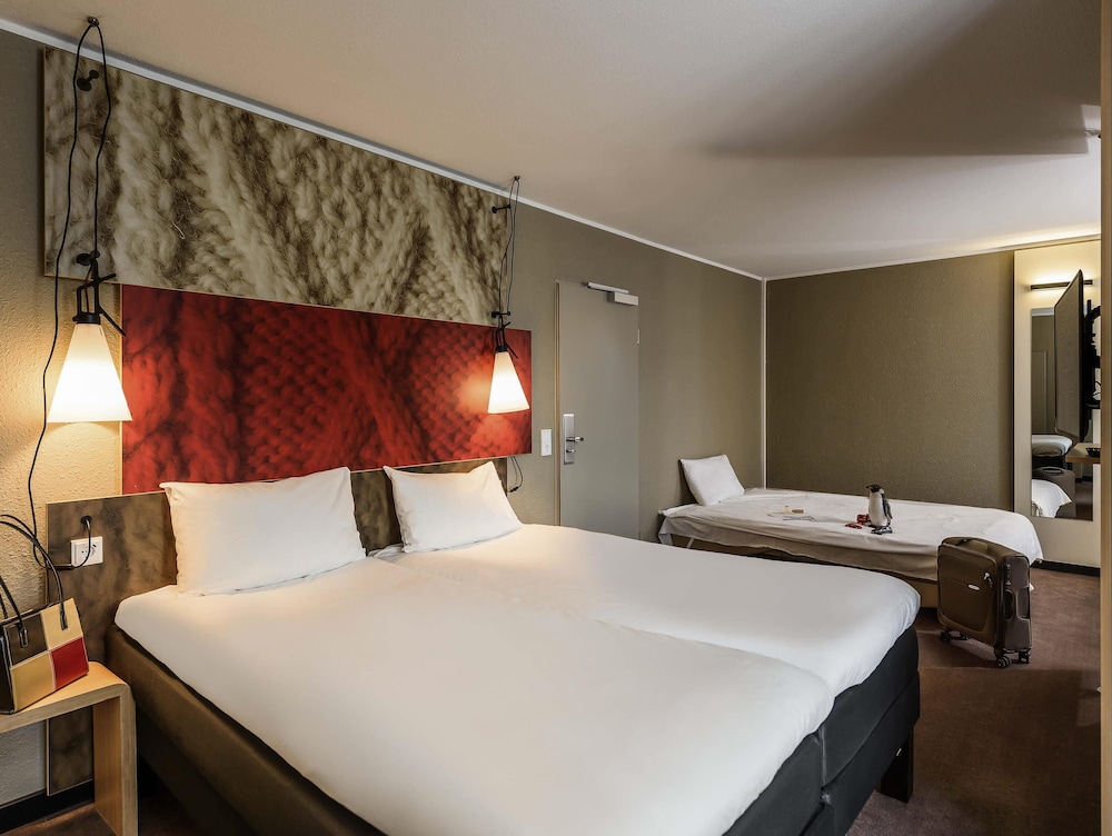 Ibis Frankfurt Centrum 32/75