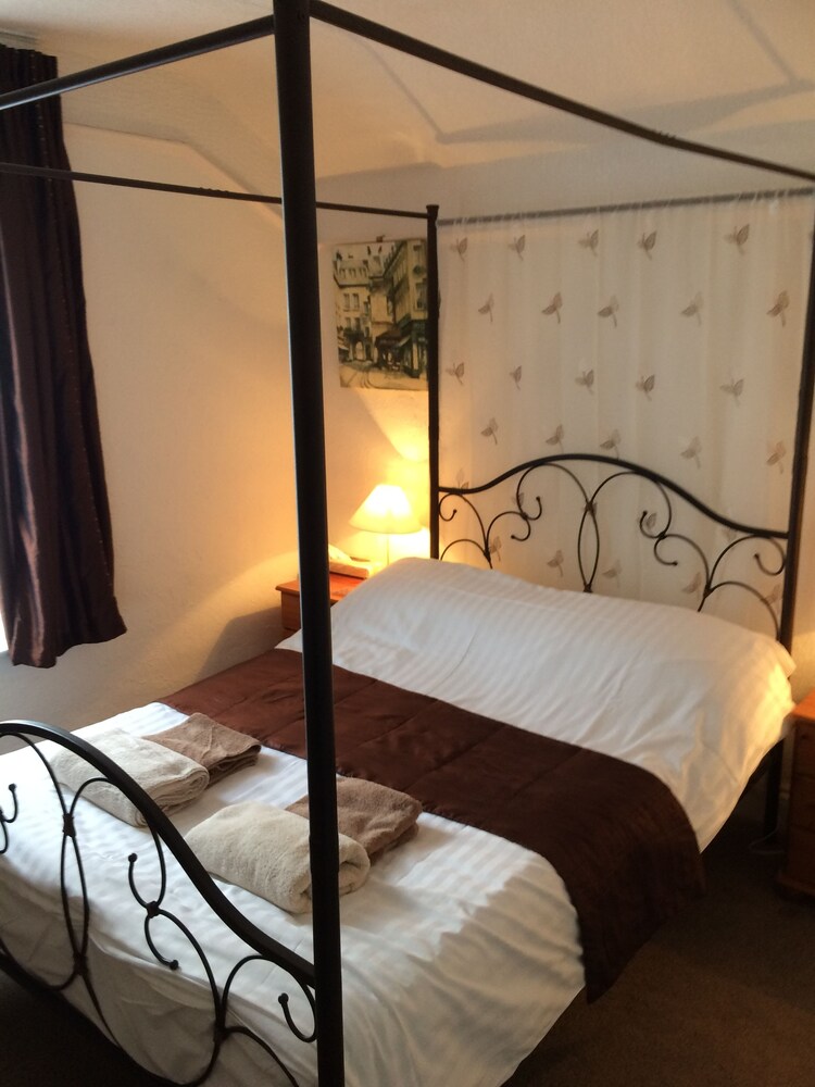 The Haldon Guest House 11/40