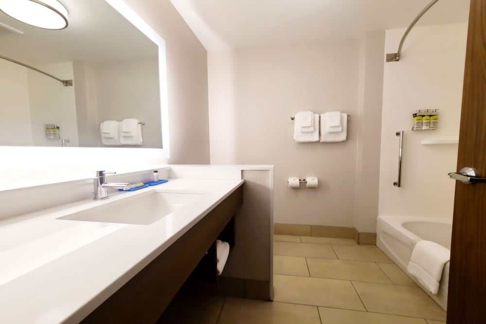 غرفة قياسية بسرير فردي، Holiday Inn Express and Suites Salem North - Keizer 5/7