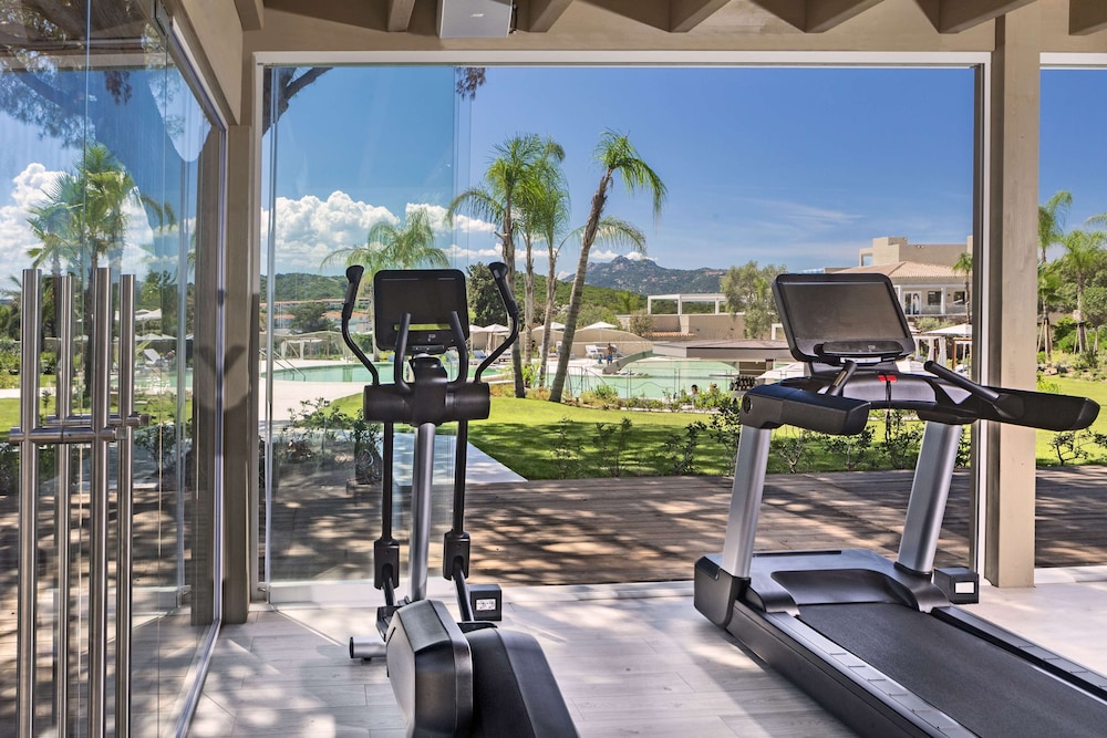 7Pines Resort Sardinia 25/50