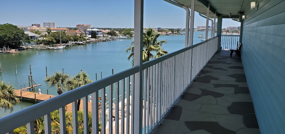 Clearwater Beach Hotel 37/50