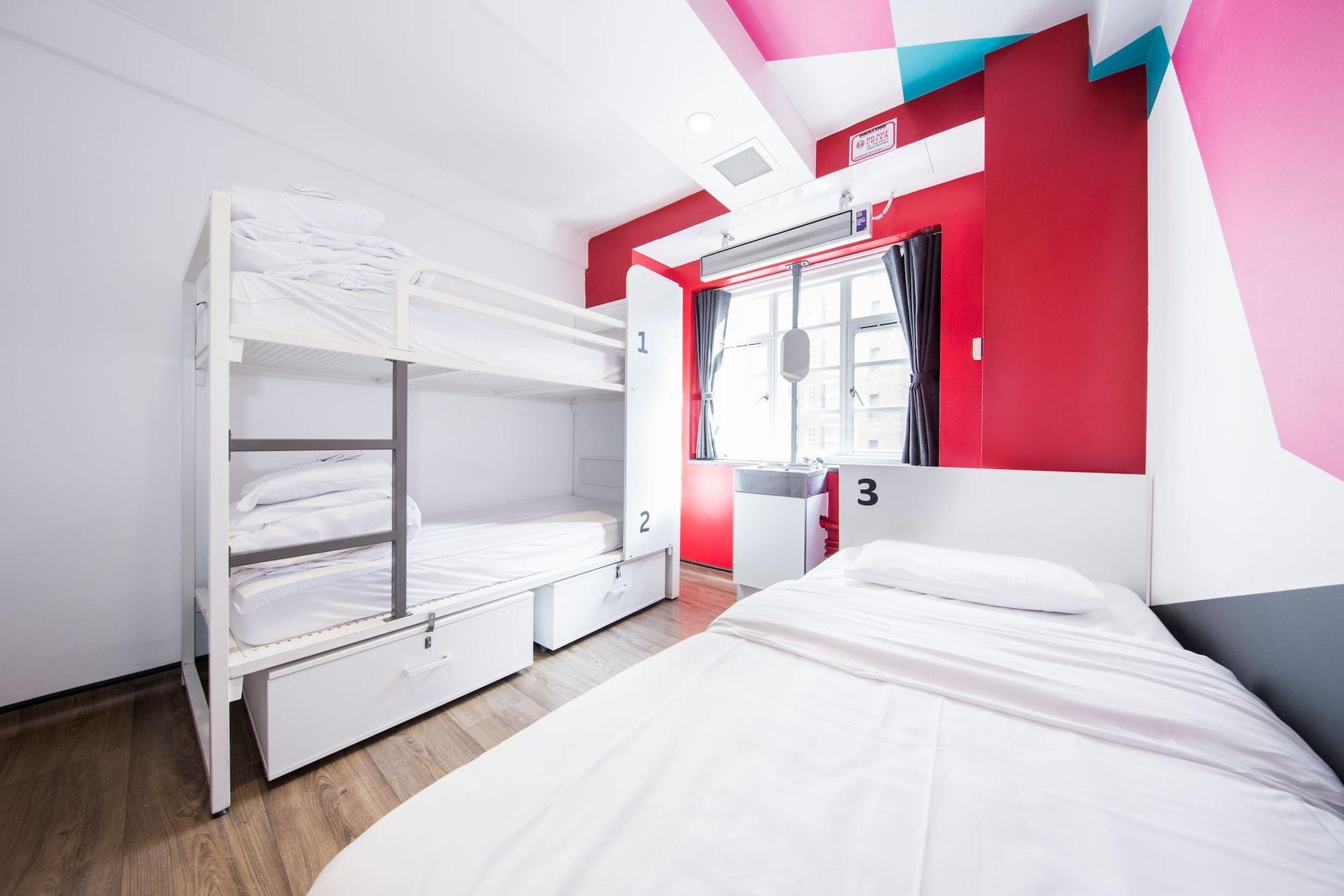 Private, 3 Beds, Shared Bathroom