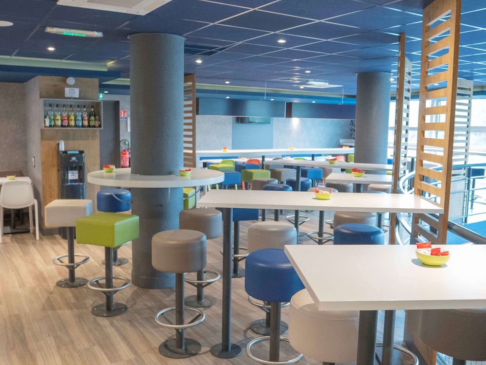 Ibis Budget Paris Porte D Orleans 53/70