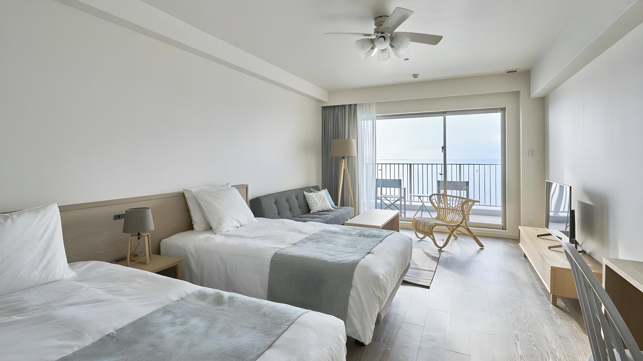 Ocean Front Twin